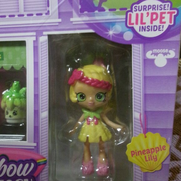 NWT Discontinued Shopkins Happy Places Lounging Around - Picture 2 of 5